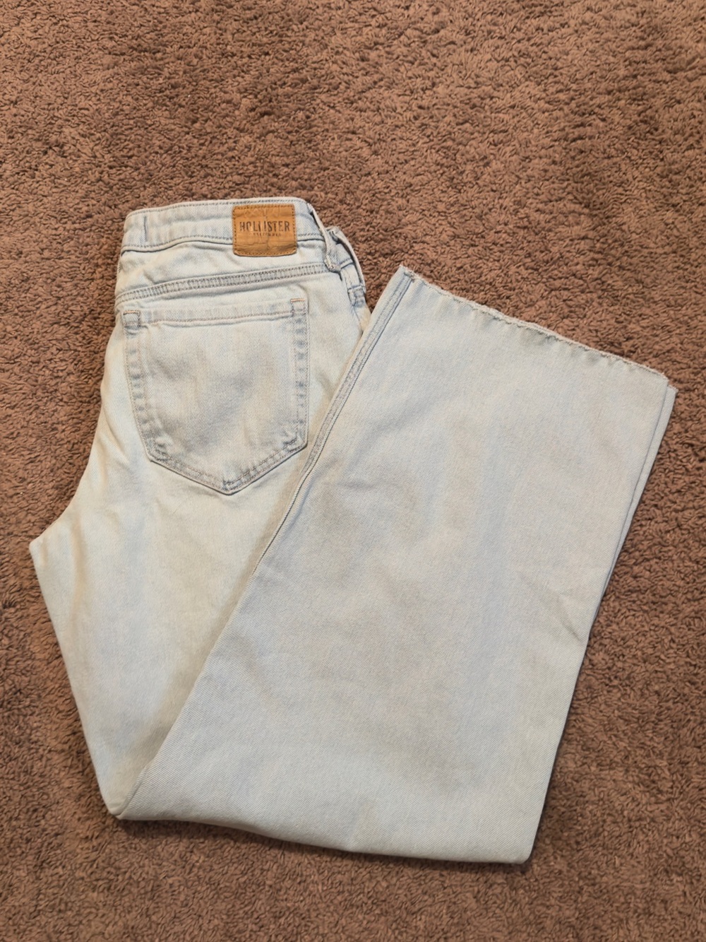 Hollister Low-Rise Vintage Baggy Jeans